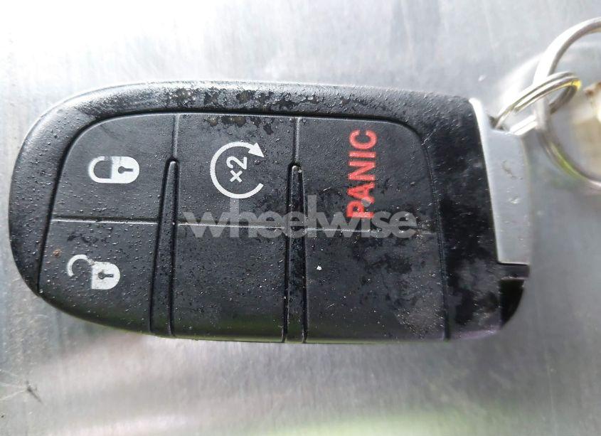 Photo 11 of 2014 Dodge Journey SXT (VIN 3C4PDCBG4ET137001)