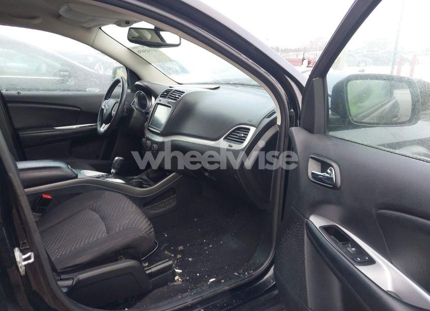 Photo 5 of 2014 Dodge Journey SXT (VIN 3C4PDCBG4ET137001)