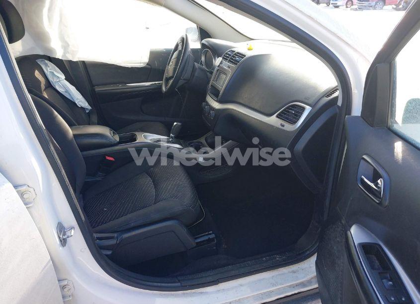 Photo 5 of 2015 Dodge Journey SXT (VIN 3C4PDCBG4FT610428)