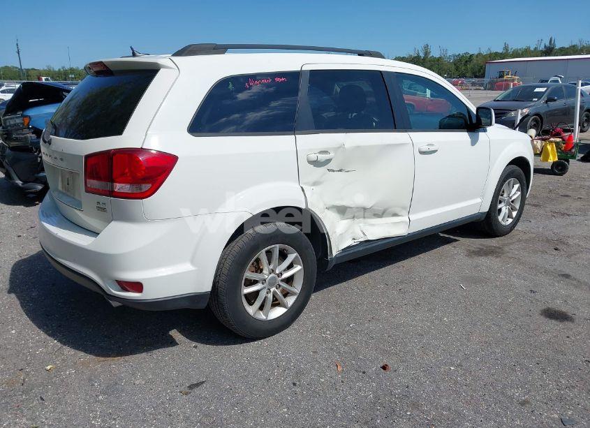 Photo 4 of 2015 Dodge Journey SXT (VIN 3C4PDCBG4FT727376)