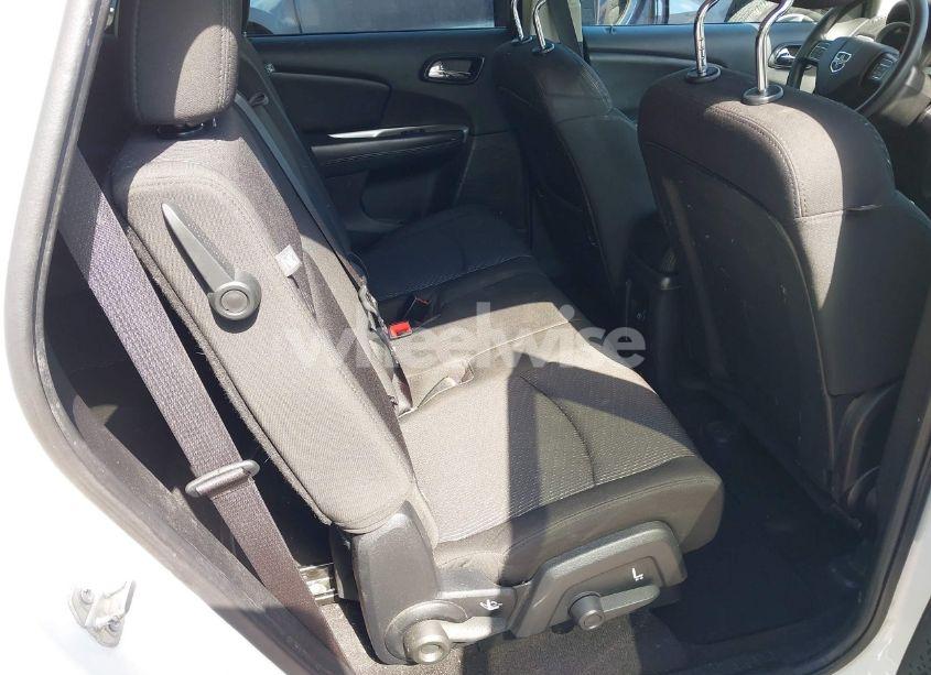 Photo 8 of 2015 Dodge Journey SXT (VIN 3C4PDCBG4FT727376)