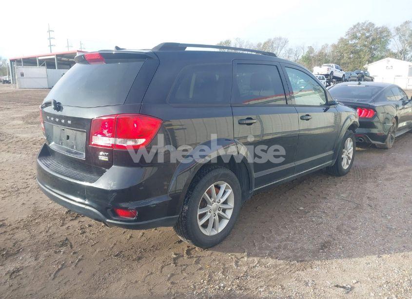 Photo 4 of 2015 Dodge Journey SXT (VIN 3C4PDCBG4FT743058)