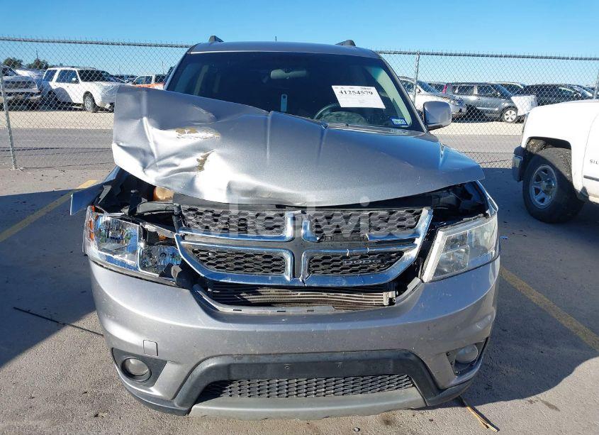 Photo 12 of 2016 Dodge Journey SXT (VIN 3C4PDCBG4GT102350)