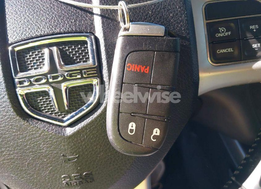 Photo 11 of 2017 Dodge Journey SXT (VIN 3C4PDCBG4HT563310)