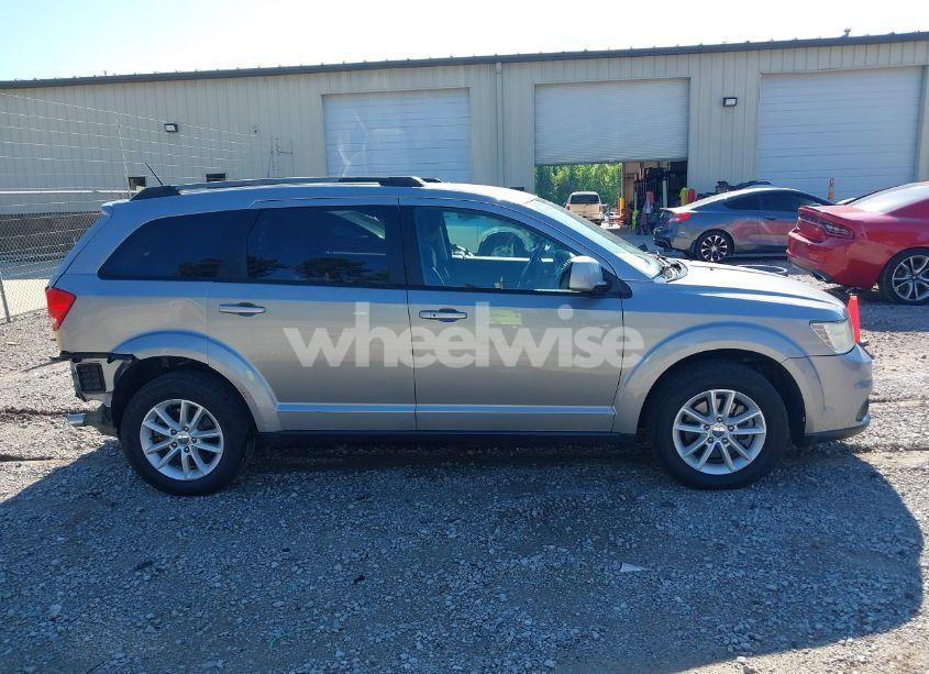 Photo 13 of 2017 Dodge Journey SXT (VIN 3C4PDCBG4HT563310)