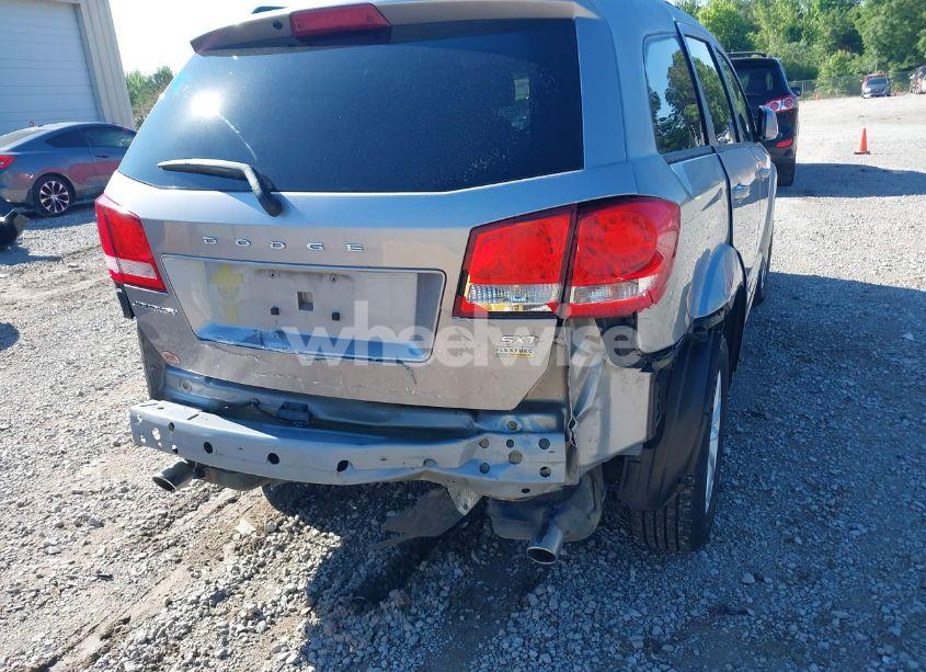 Photo 6 of 2017 Dodge Journey SXT (VIN 3C4PDCBG4HT563310)