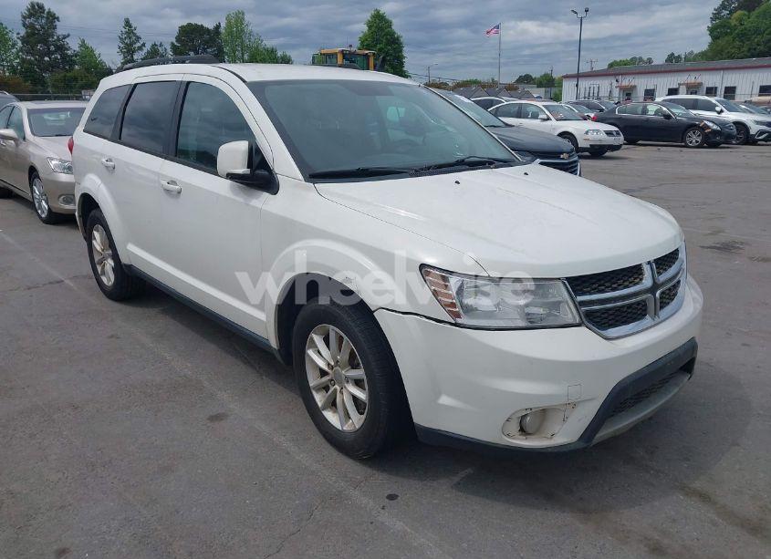 2017 Dodge Journey SXT (VIN 3C4PDCBG4HT572573) main photo