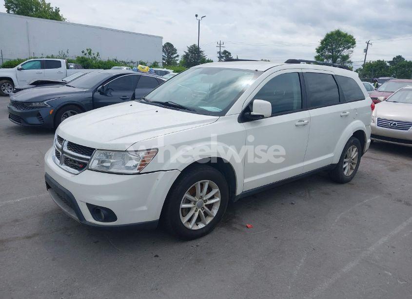 Photo 2 of 2017 Dodge Journey SXT (VIN 3C4PDCBG4HT572573)