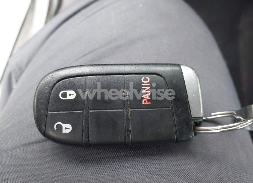 Photo 11 of 2017 Dodge Journey SXT (VIN 3C4PDCBG4HT589423)