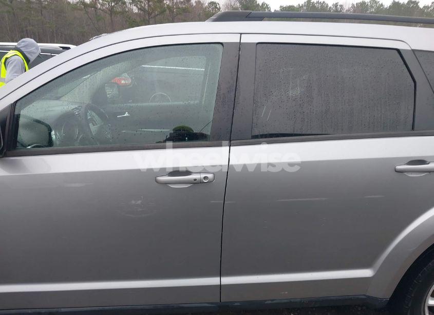 Photo 14 of 2017 Dodge Journey SXT (VIN 3C4PDCBG4HT589423)