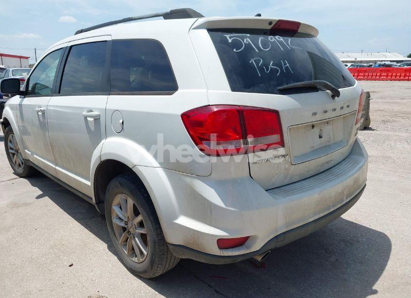 Photo 3 of 2017 Dodge Journey SXT (VIN 3C4PDCBG4HT590992)