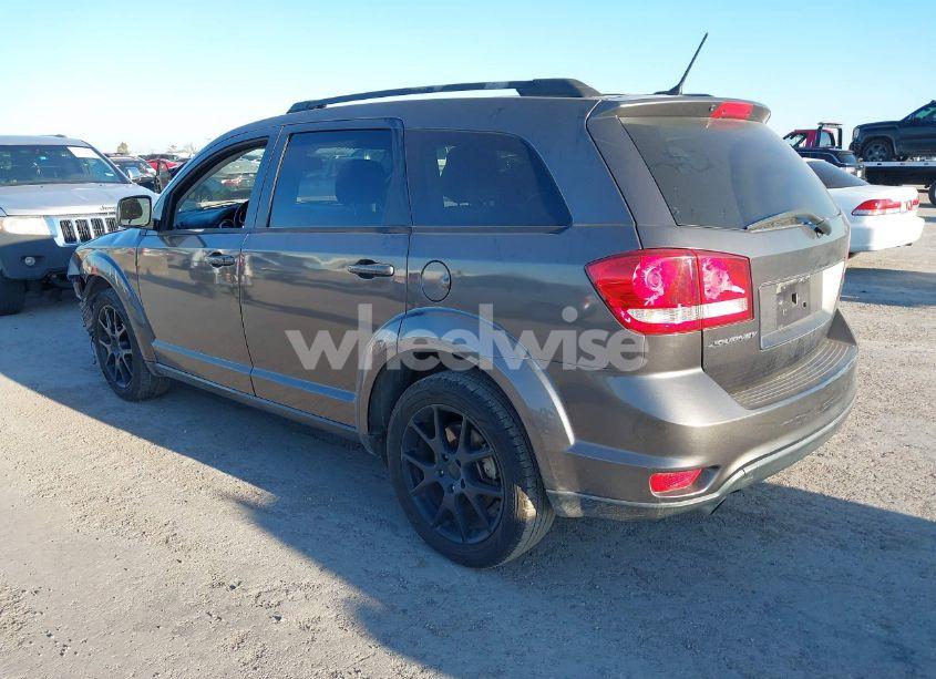 Photo 3 of 2017 Dodge Journey SXT (VIN 3C4PDCBG4HT599353)