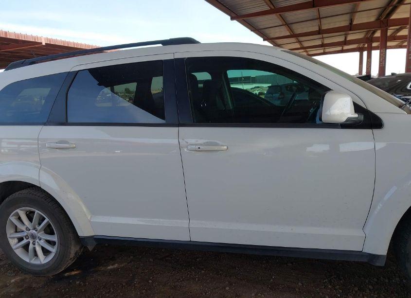 Photo 13 of 2018 Dodge Journey SXT (VIN 3C4PDCBG4JT170820)