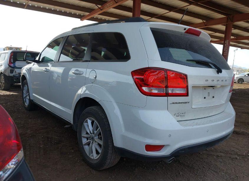 Photo 3 of 2018 Dodge Journey SXT (VIN 3C4PDCBG4JT170820)