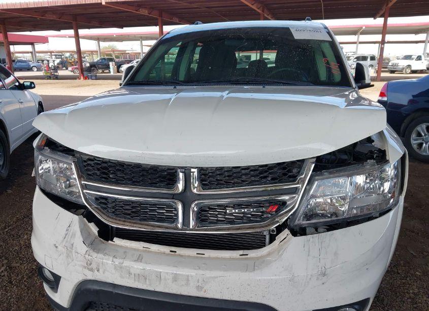 Photo 6 of 2018 Dodge Journey SXT (VIN 3C4PDCBG4JT170820)