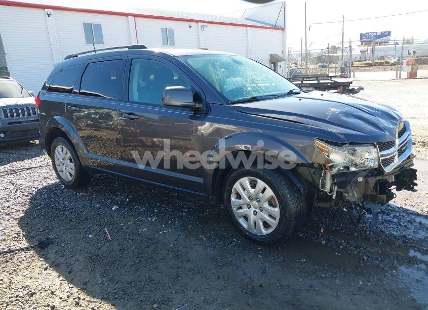 2018 Dodge Journey SXT (VIN 3C4PDCBG4JT503968) main photo