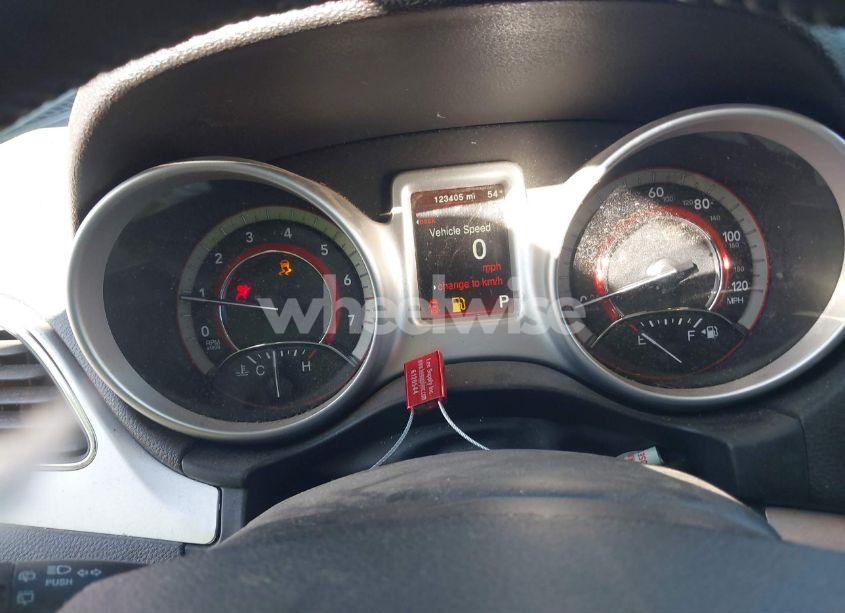 Photo 7 of 2018 Dodge Journey SXT (VIN 3C4PDCBG4JT503968)