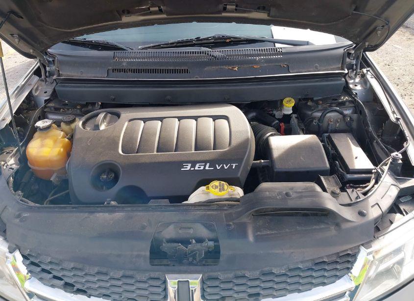 Photo 10 of 2012 Dodge Journey SXT (VIN 3C4PDCBG5CT146092)