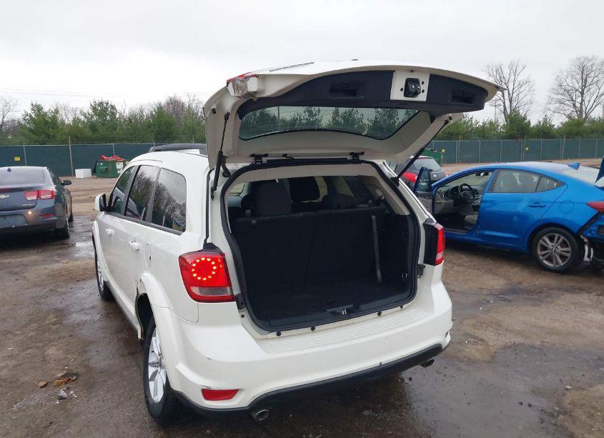 Photo 3 of 2013 Dodge Journey SXT (VIN 3C4PDCBG5DT634671)