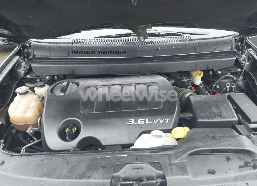 Photo 10 of 2014 Dodge Journey SXT (VIN 3C4PDCBG5ET178026)