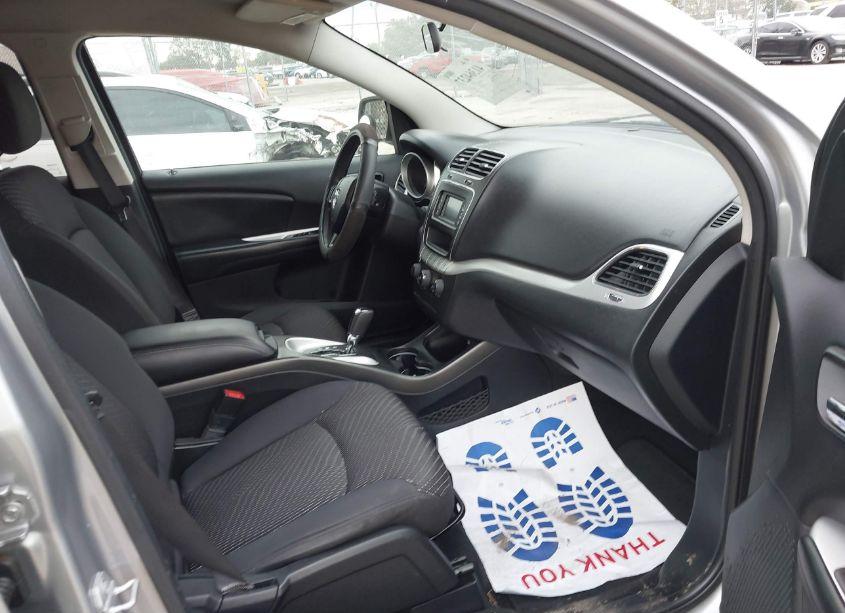 Photo 5 of 2015 Dodge Journey SXT (VIN 3C4PDCBG5FT556640)