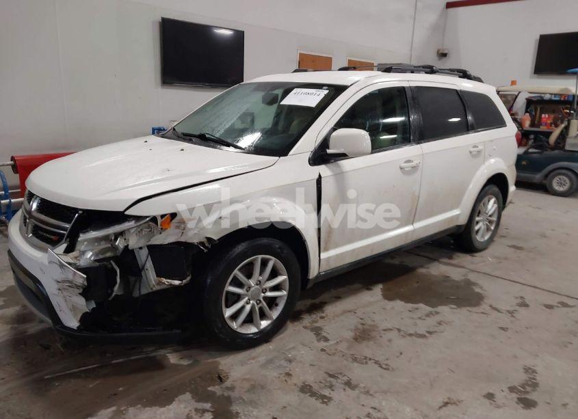 Photo 2 of 2015 Dodge Journey SXT (VIN 3C4PDCBG5FT577200)