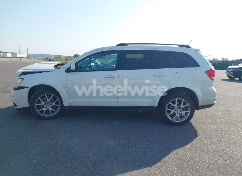 Photo 15 of 2015 Dodge Journey SXT (VIN 3C4PDCBG5FT598077)