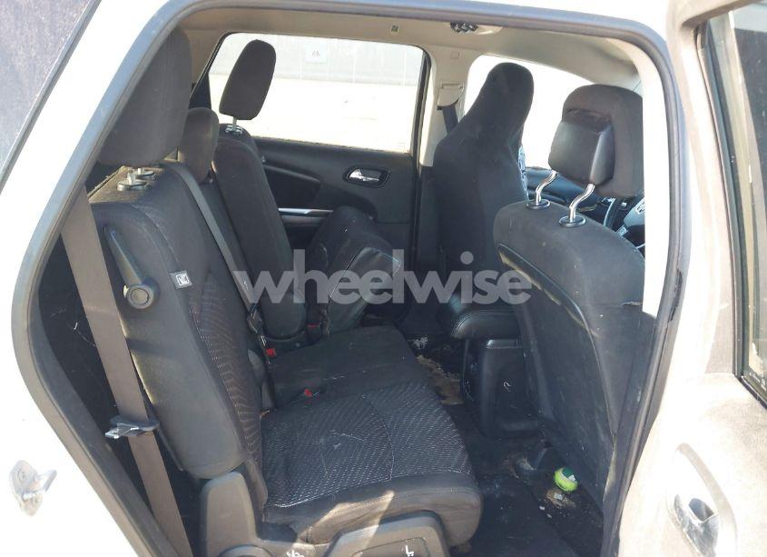 Photo 8 of 2015 Dodge Journey SXT (VIN 3C4PDCBG5FT744087)