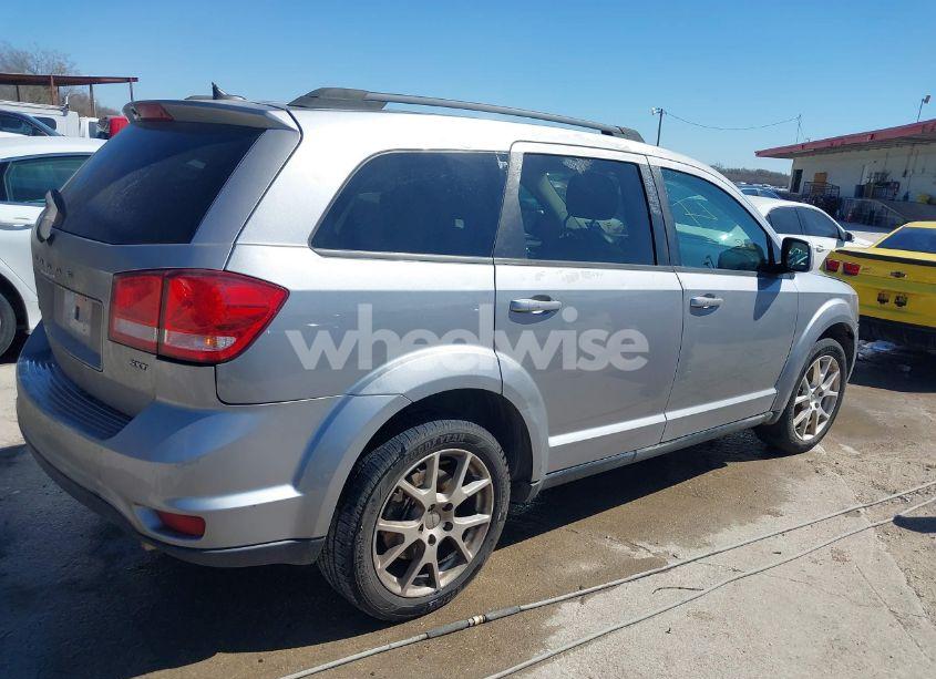 Photo 4 of 2016 Dodge Journey SXT (VIN 3C4PDCBG5GT121151)