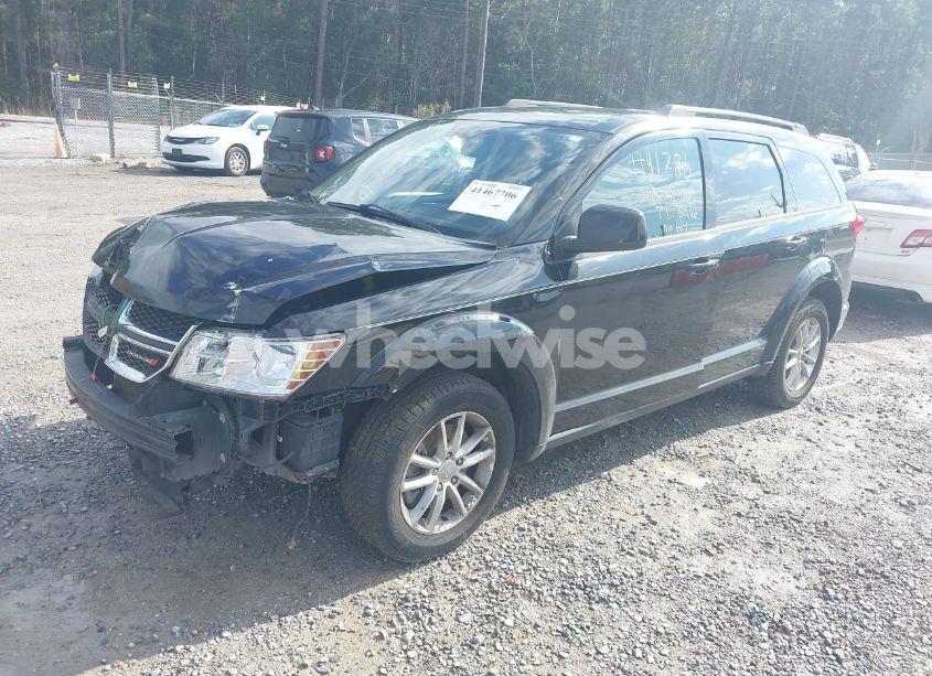 Photo 2 of 2017 Dodge Journey SXT (VIN 3C4PDCBG5HT510759)