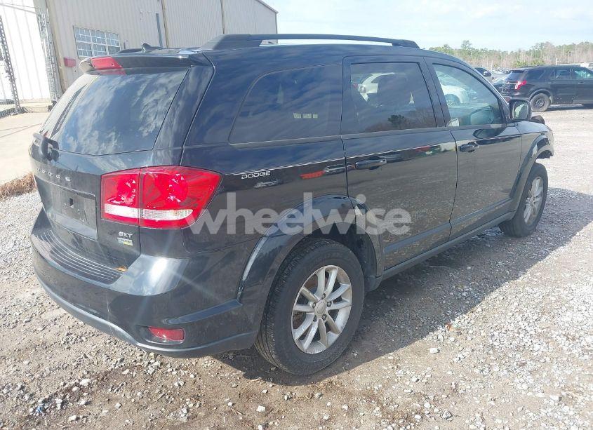 Photo 4 of 2017 Dodge Journey SXT (VIN 3C4PDCBG5HT510759)