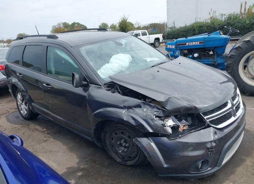 Photo 12 of 2018 Dodge Journey SXT (VIN 3C4PDCBG5JT510606)