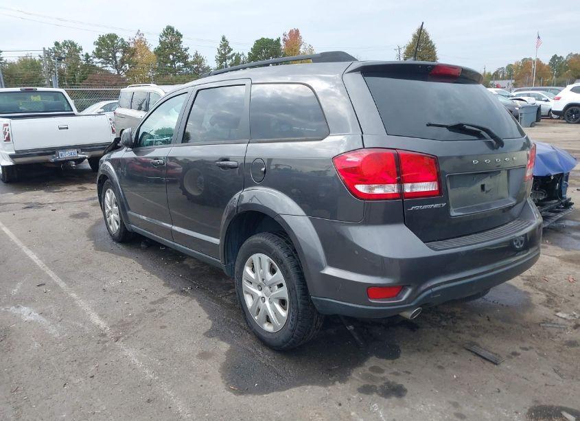 Photo 3 of 2018 Dodge Journey SXT (VIN 3C4PDCBG5JT510606)