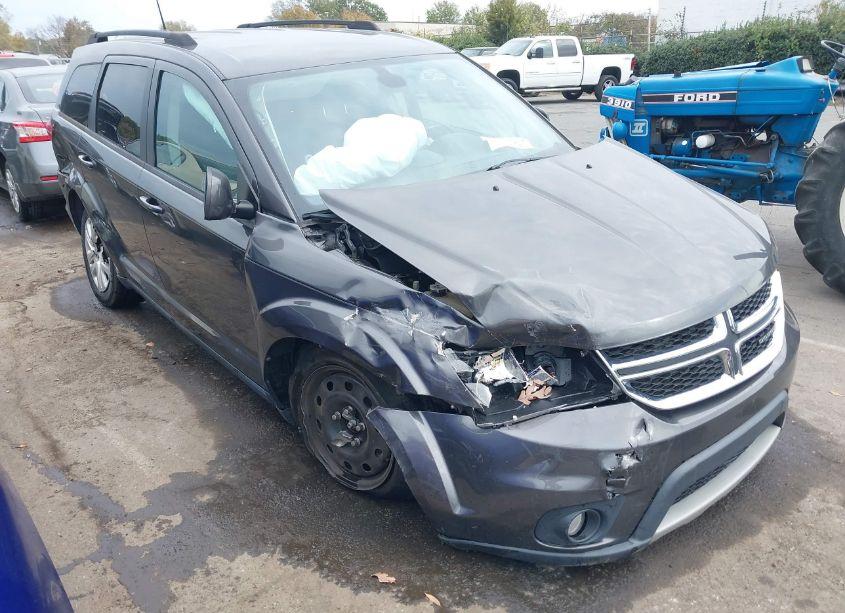 Photo 6 of 2018 Dodge Journey SXT (VIN 3C4PDCBG5JT510606)