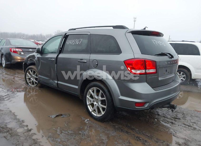 Photo 3 of 2012 Dodge Journey SXT (VIN 3C4PDCBG6CT174242)