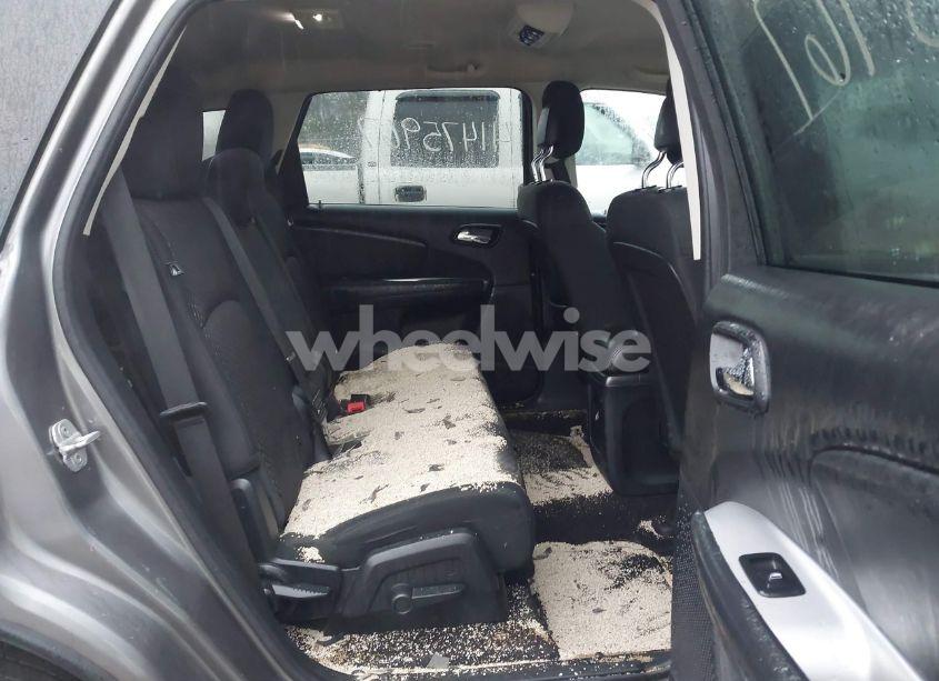 Photo 8 of 2012 Dodge Journey SXT (VIN 3C4PDCBG6CT174242)