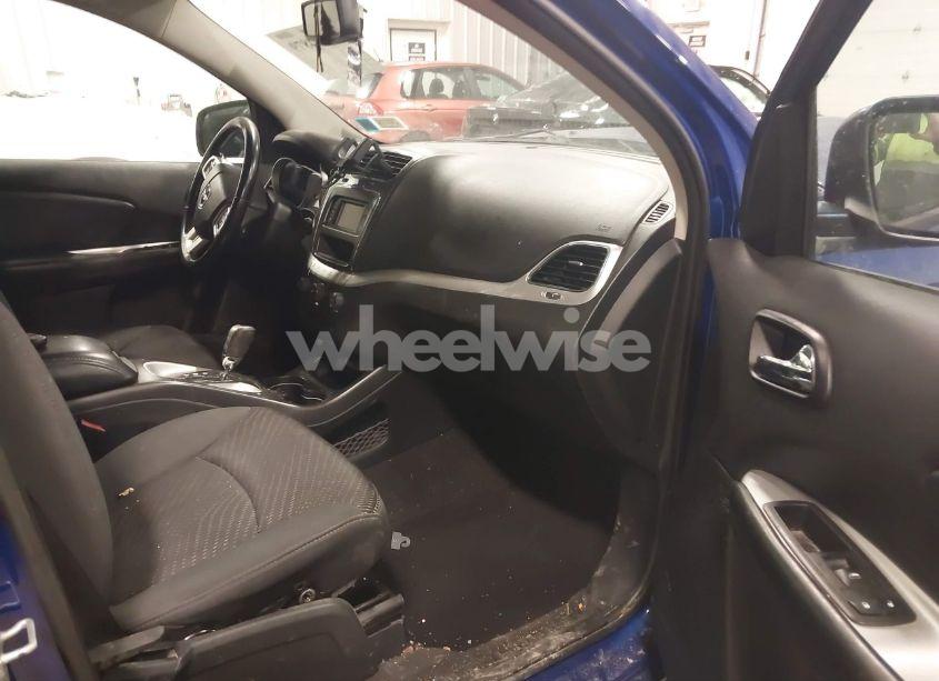 Photo 5 of 2012 Dodge Journey SXT (VIN 3C4PDCBG6CT239560)