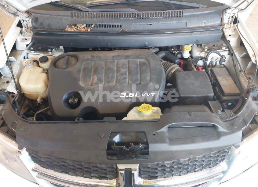 Photo 10 of 2013 Dodge Journey SXT (VIN 3C4PDCBG6DT530254)