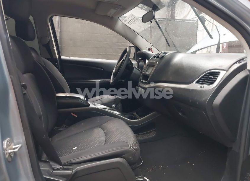 Photo 5 of 2013 Dodge Journey SXT (VIN 3C4PDCBG6DT636946)