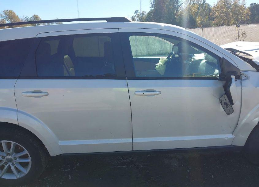 Photo 14 of 2014 Dodge Journey SXT (VIN 3C4PDCBG6ET106039)