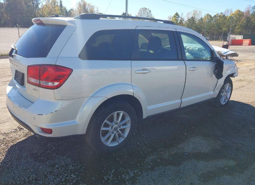 Photo 4 of 2014 Dodge Journey SXT (VIN 3C4PDCBG6ET106039)