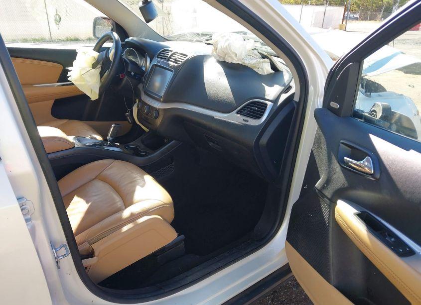 Photo 5 of 2014 Dodge Journey SXT (VIN 3C4PDCBG6ET106039)