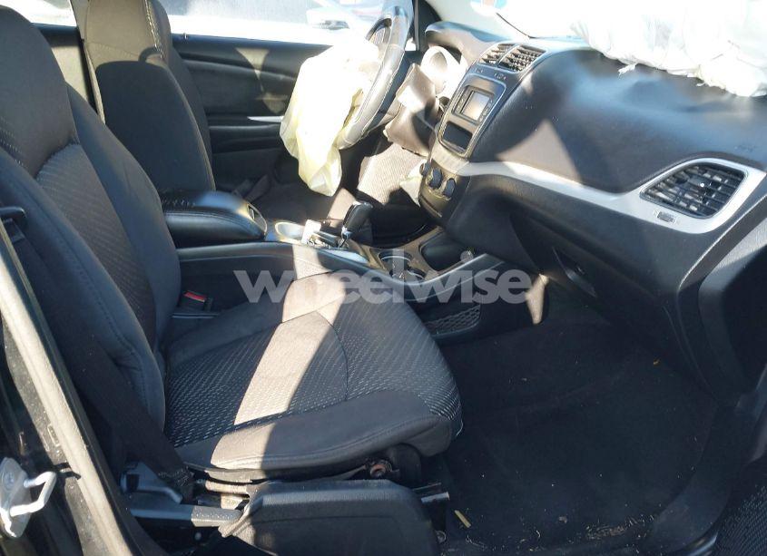 Photo 5 of 2014 Dodge Journey SXT (VIN 3C4PDCBG6ET191707)