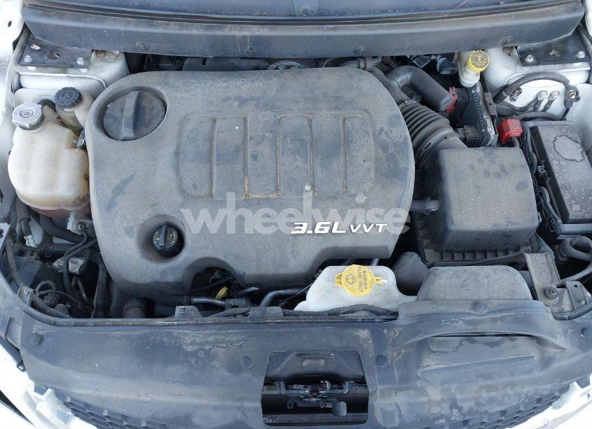 Photo 10 of 2015 Dodge Journey SXT (VIN 3C4PDCBG6FT524800)