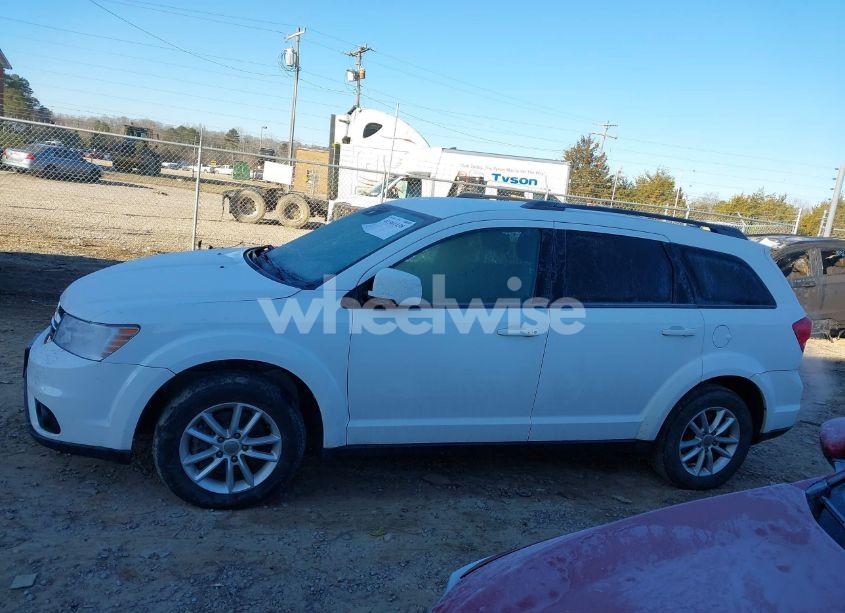 Photo 14 of 2015 Dodge Journey SXT (VIN 3C4PDCBG6FT524800)