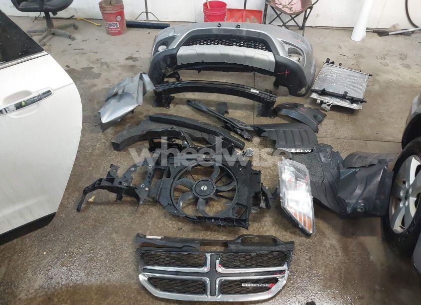 Photo 12 of 2015 Dodge Journey SXT (VIN 3C4PDCBG6FT566156)