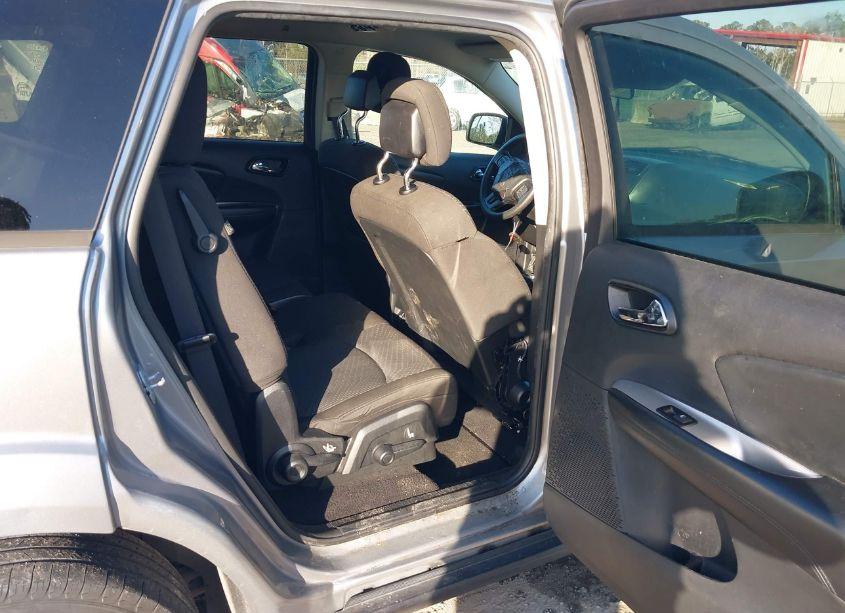 Photo 8 of 2015 Dodge Journey SXT (VIN 3C4PDCBG6FT668928)