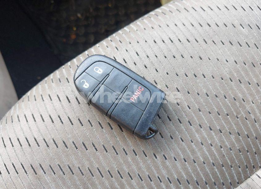 Photo 11 of 2016 Dodge Journey SXT (VIN 3C4PDCBG6GT158273)