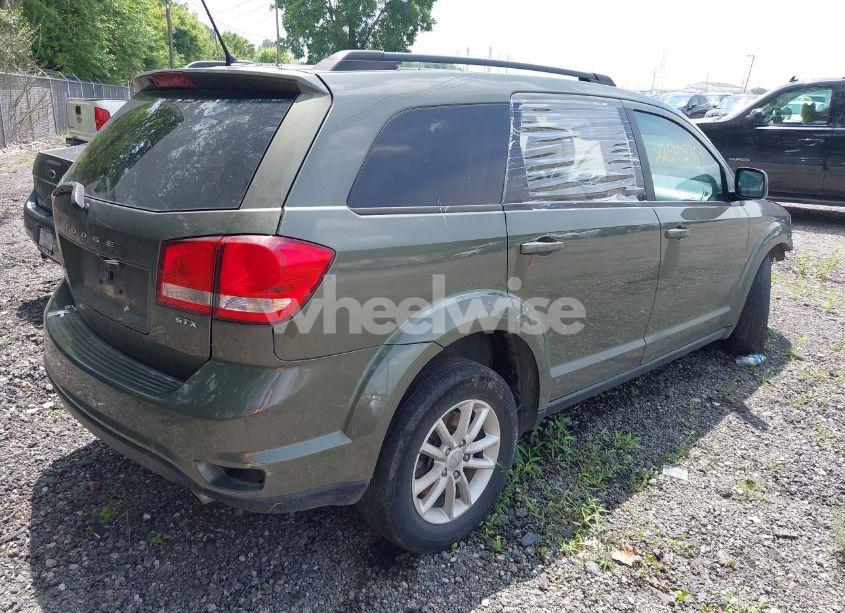 Photo 4 of 2016 Dodge Journey SXT (VIN 3C4PDCBG6GT158273)