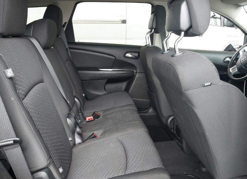 Photo 8 of 2017 Dodge Journey SXT (VIN 3C4PDCBG6HT562482)